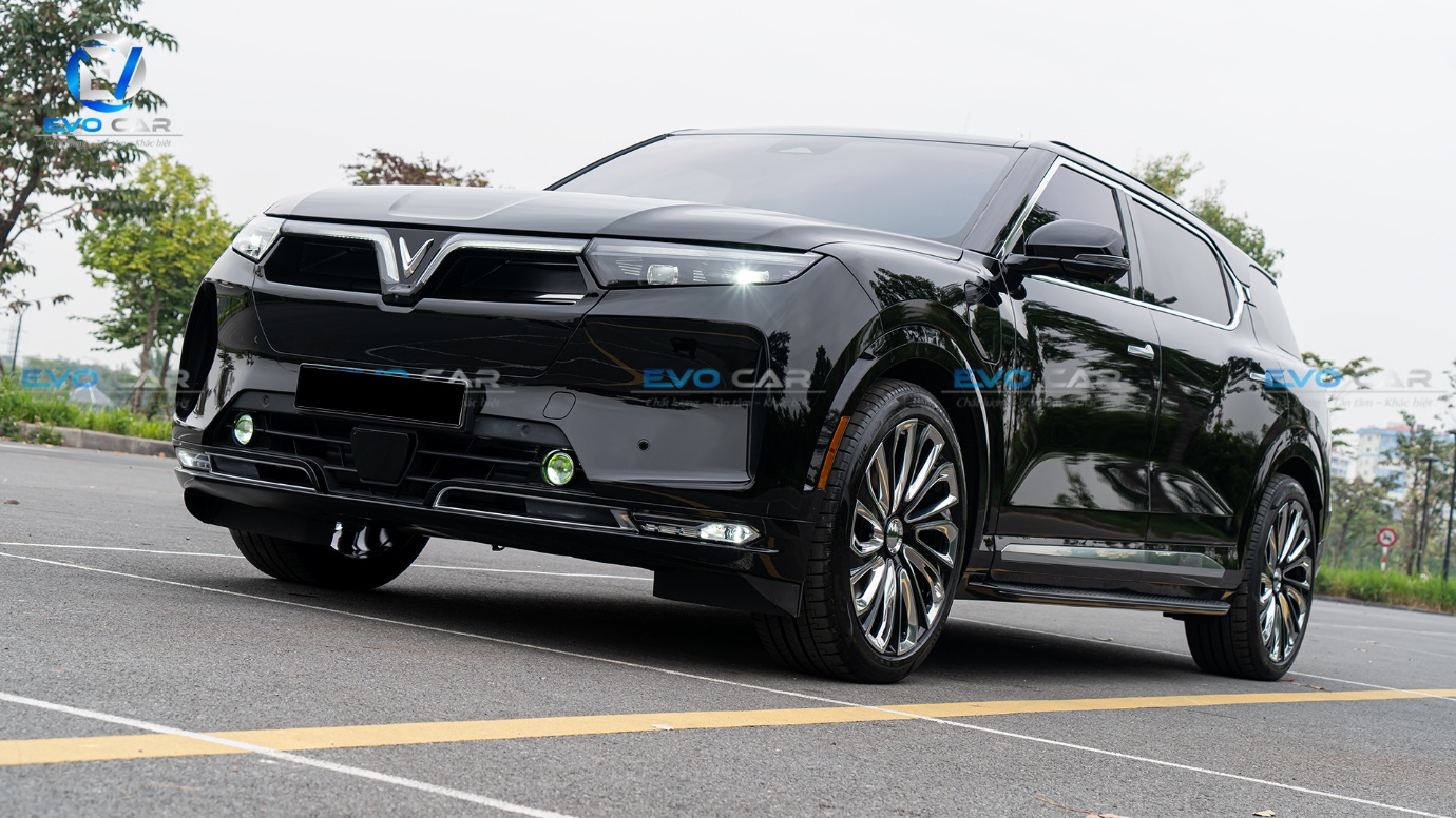 Phủ Ceramic & Độ Lazang VinFast VF9: Nâng Tầm Đẳng Cấp Xe Điện Tại Evo Car